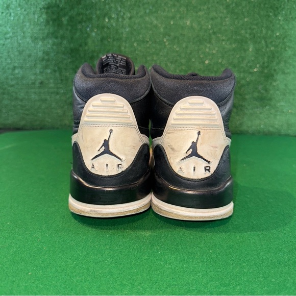 Nike Air Jordan Legacy 312 Black White AV3922-001 Men’s Size 8.5 - Picture 4 of 6